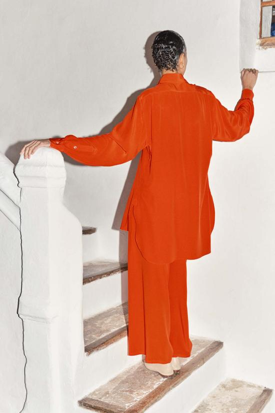  다두라 블라우스 다투라 실크 폴  플레임 - DATURA