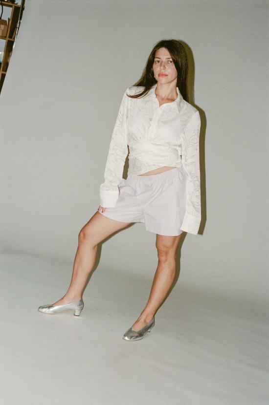  프리스카베라 셔츠 랩 어라운드 버튼 다운 셔츠 화이트 릴리