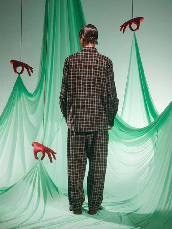  헨릭 빕스코브 긴팔 셔츠 Henrik Vibskov 어셈블  블랙 커비 그리드 - HENRIK VIBSKOV