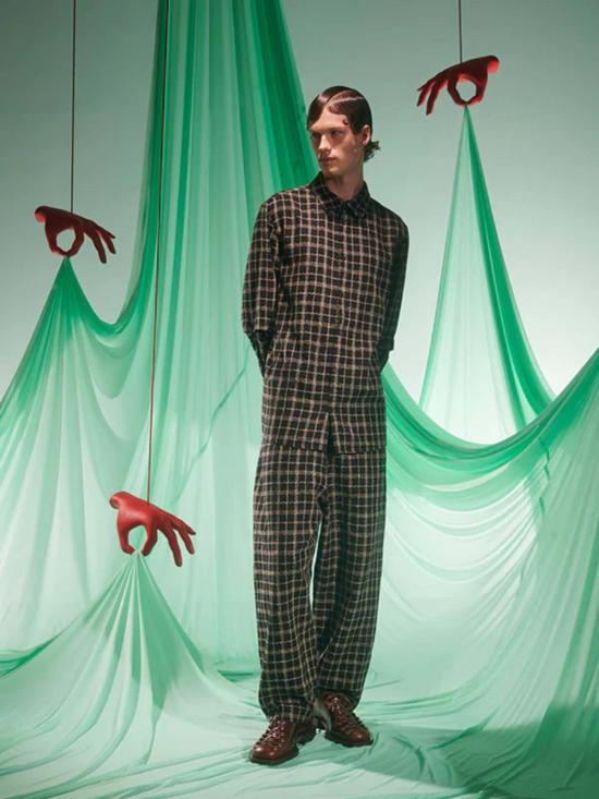  헨릭 빕스코브 긴팔 셔츠 Henrik Vibskov 어셈블  블랙 커비 그리드