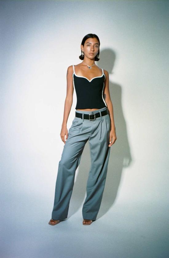  패리스 조지아 민소매 티셔츠 파리 조지아 하트 싱글렛 블랙 - PARIS GEORGIA