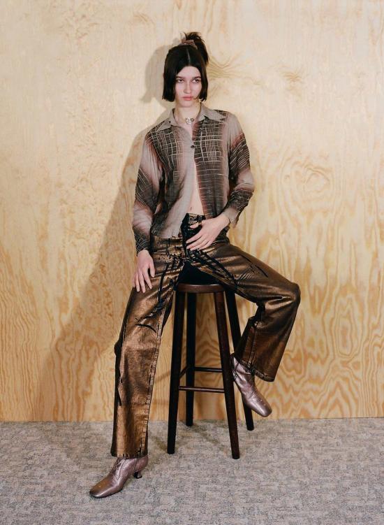  Anne Isabella 스트레이트 팬츠 앤 이사벨라 메탈릭 오버프린트 팬츠 블랙 - OTHER BRANDS