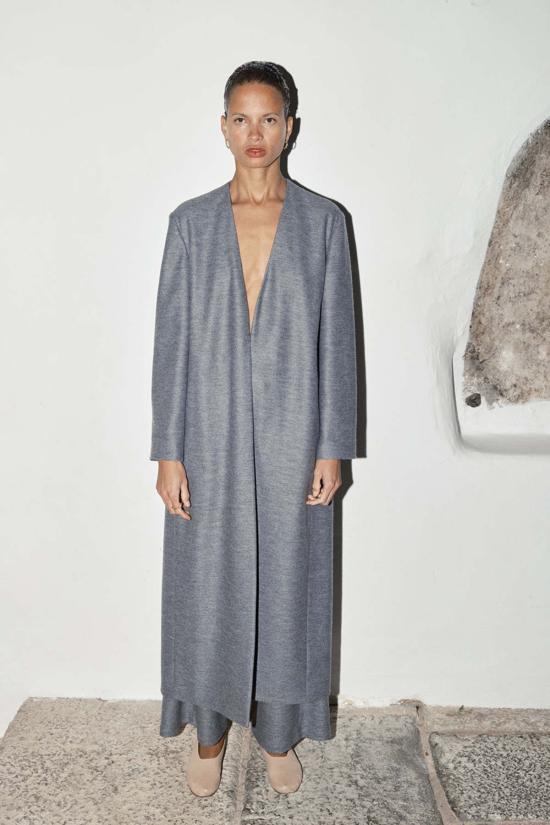  다두라 코트 다투라 보일드 울 카시아  화강암