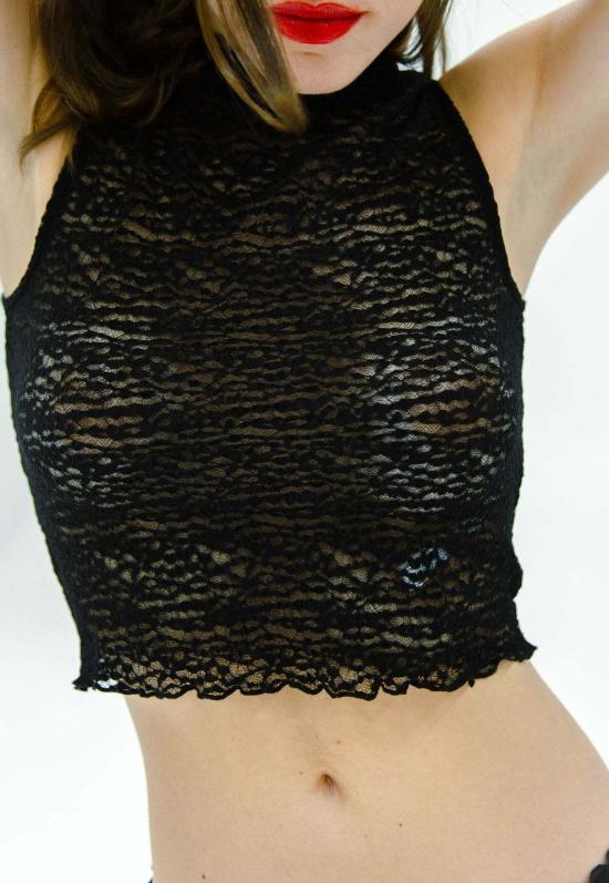  파이드 미 나우 민소매 티셔츠 Find Me Now 크레이프 메시 티 블랙 - FIND ME NOW