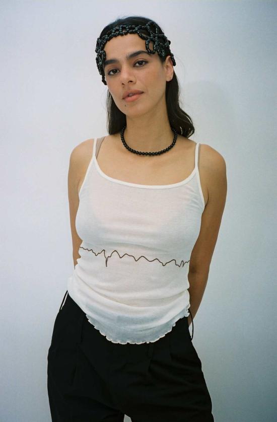  베이스레인지 민소매 티셔츠 타비 스타 탱크