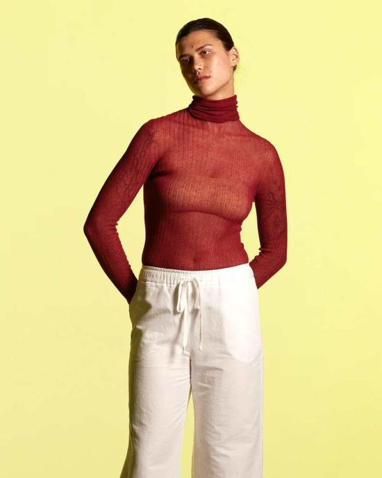  Standard Issue 터틀넥 표준 이슈 아네모네 튈 스키비 레드 - OTHER BRANDS