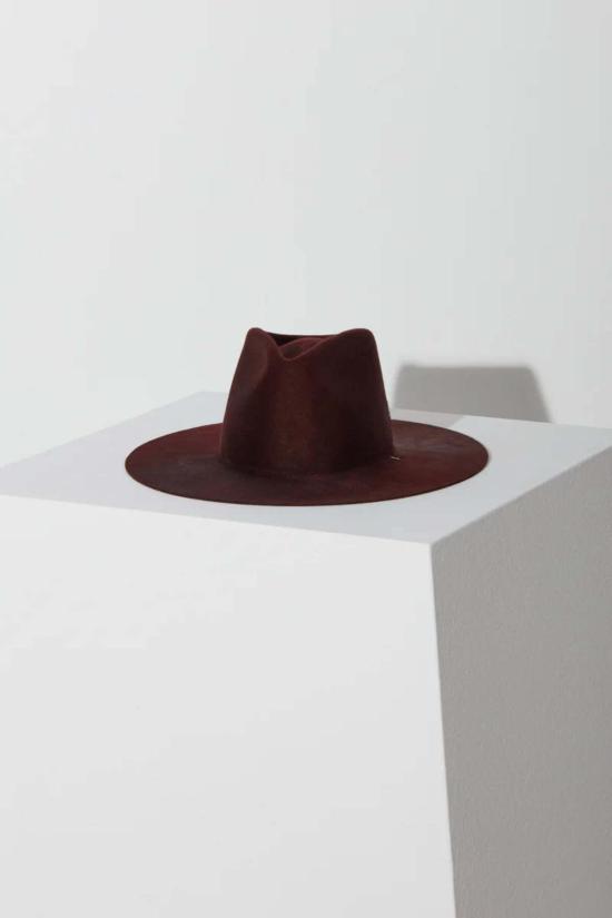  자네사레온 버킷햇 자네사 레오네 사비나 햇 버건디