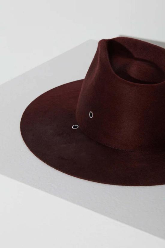  자네사레온 버킷햇 자네사 레오네 사비나 햇 버건디 - JANESSA LEONE