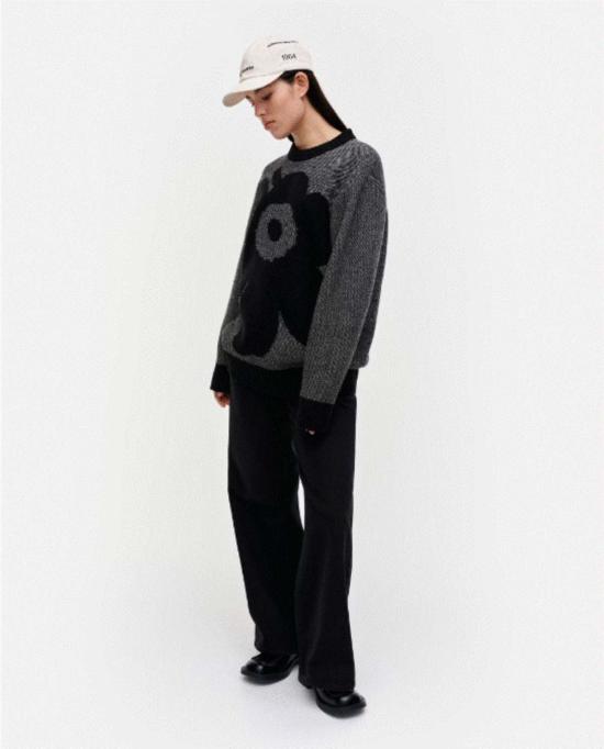  마리메꼬 스웨터 Marimekko Pehmyt Unikko  블랙 - MARIMEKKO