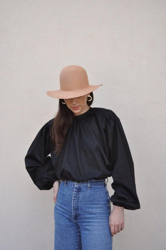  코코볼로 블라우스 포엣 스모크 블랙 - COCOBOLO