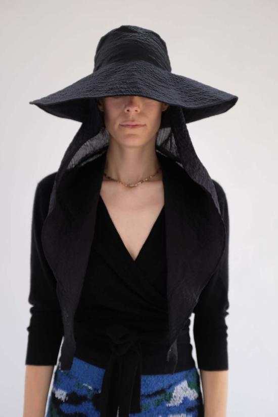  베클리나 버킷햇 스카프  블랙