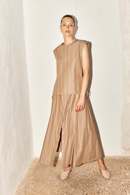  다두라 민소매 티셔츠 다투라 스트라이프 나라 탑 아몬드 브라운/아이보리 스트라이프 - DATURA