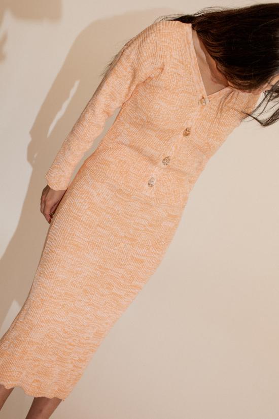  모즈 모즈 미디 스커트 모즈모즈샤인 스커트 피치 - MOZH MOZH