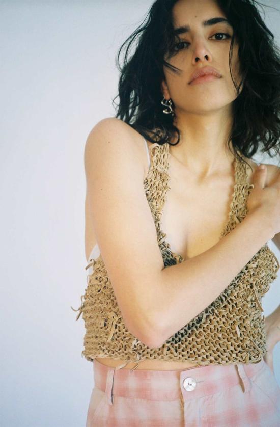  MAIMOUN 민소매 티셔츠 마이문 콰리 홀터 탑 베이지 - OTHER BRANDS