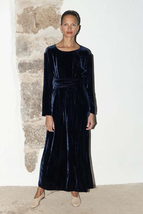  다두라 롱 원피스 다투라 실크 벨벳 아바 드레스 미드나잇 블루