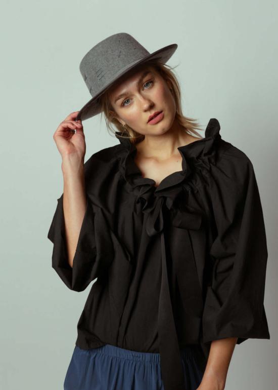  Albertus Swanepoel 버킷햇 알베르투스 스와네포엘 스와네포엘 울 가우초  그레이