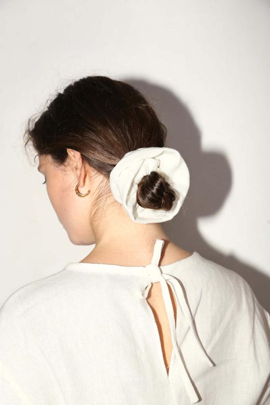  다두라 헤어 액세서리 다투라 헤비 리넨 스크런치 화이트