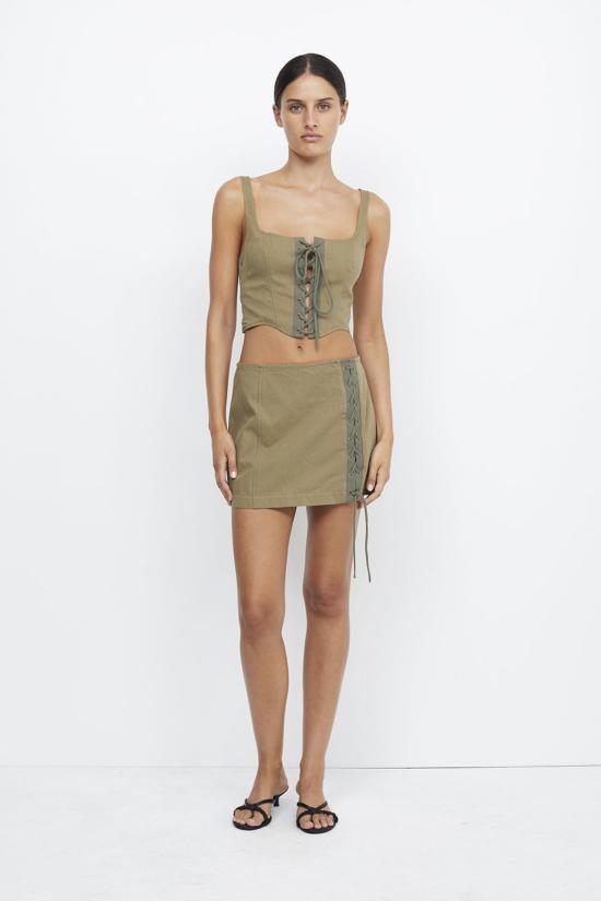  백앤브릿지 민소매 티셔츠 벡 + 브릿지 레미 코르셋 탑 스플라이스 카키