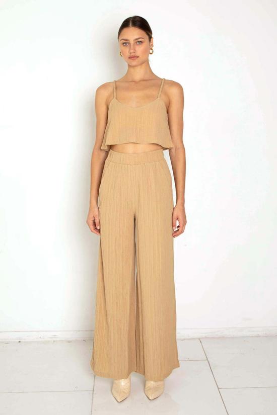  더레인지 민소매 티셔츠 더 레인지 리플 거즈 크롭드 캐미 탠라인 - THE RANGE