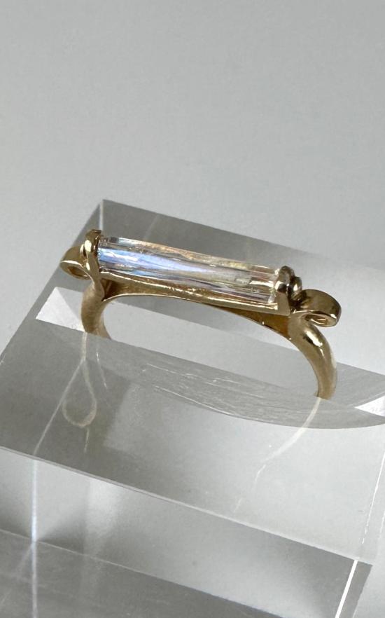  베아트리스 팔라시오스 반지 Beatriz Palacios 아이리디센트 바 링 - BEATRIZ PALACIOS