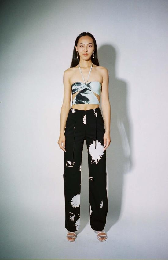  이오네스 민소매 티셔츠 이오안네스 버터플라이 탑 그린/블랙 - IOANNES