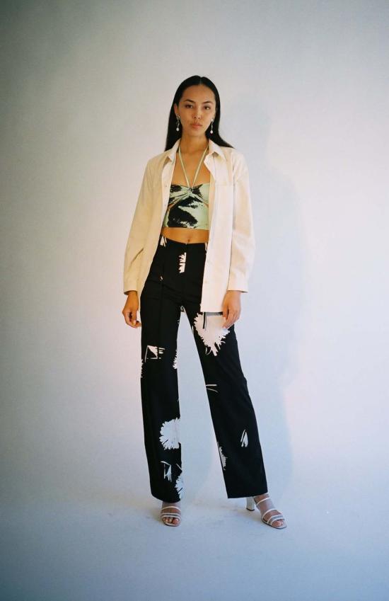  이오네스 민소매 티셔츠 이오안네스 버터플라이 탑 그린/블랙 - IOANNES