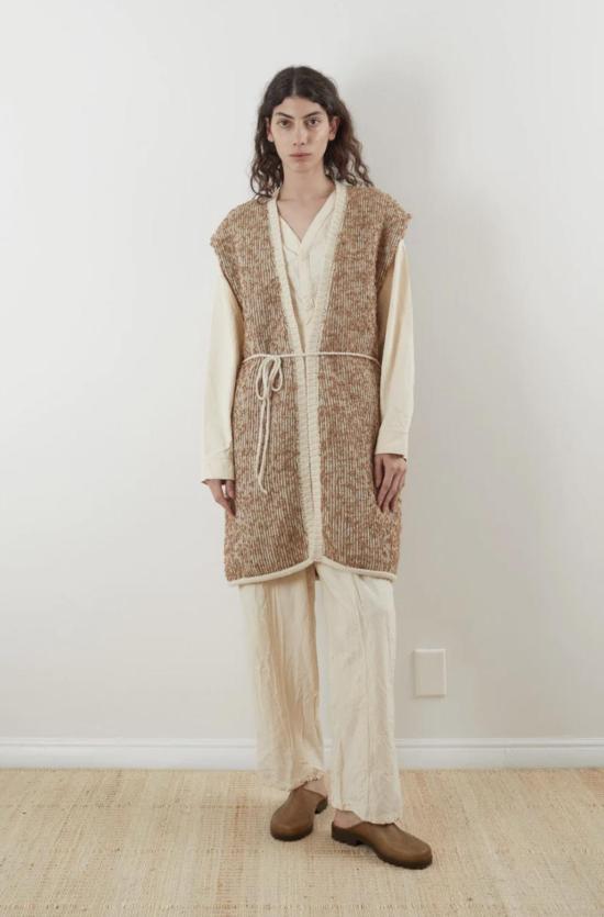  울 하이드 베스트 니트 위브  프랄린 - WOL HIDE