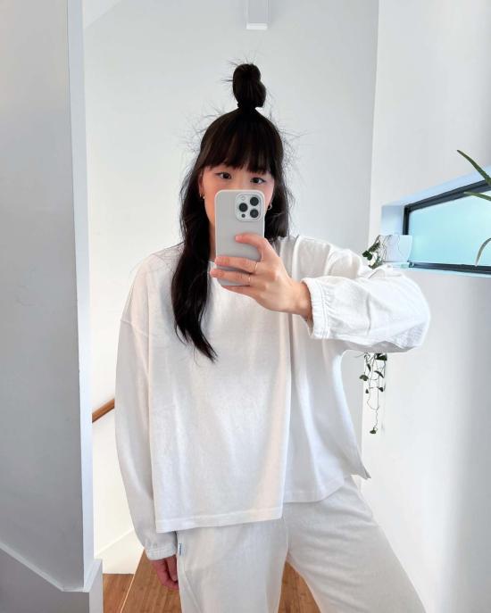  르 본 숍 긴팔 티셔츠 Le Bon Shoppe Naturelle 티셔츠 블랙 - Le Bon Shoppe