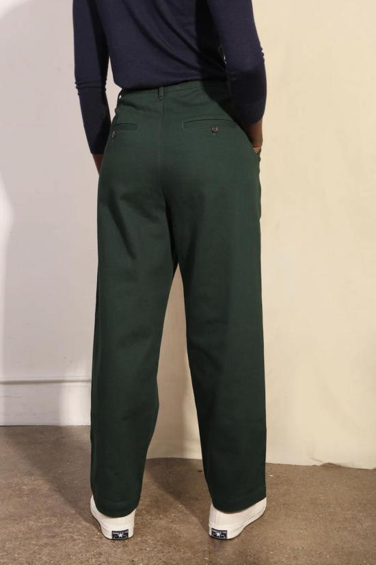  LF 마키 크롭 팬츠 L.F. 마키 클래식 슬랙스 포레스트 그린 - L.F.MARKEY