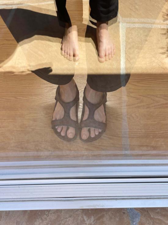  베클리나 샌들 구비 샌들 카스타냐 - BEKLINA