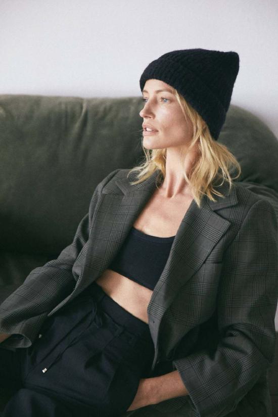  자네사레온 비니 Janessa Leon Piper 비니 블랙 - JANESSA LEONE