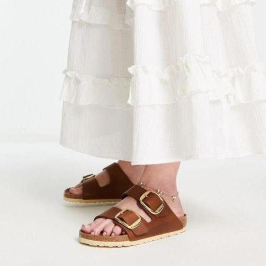  버켄스탁 뮬/슬리퍼 버켄슈톡 아리조나 빅 버클 하이 샤인 샌들 에크루