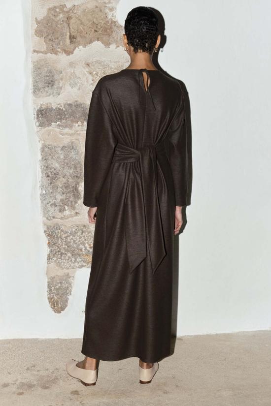  다두라 롱 원피스 다투라 보일드 울 아바 드레스 모카 - DATURA