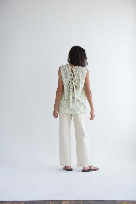  Odàmi 민소매 티셔츠 오다미 301 셔츠 타이니 플라워 - OTHER BRANDS