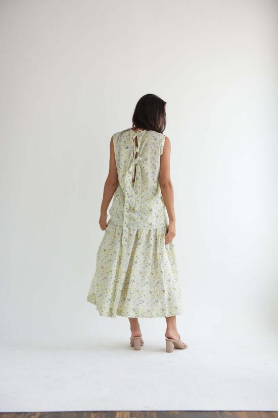  Odàmi 민소매 티셔츠 오다미 301 셔츠 타이니 플라워 - OTHER BRANDS