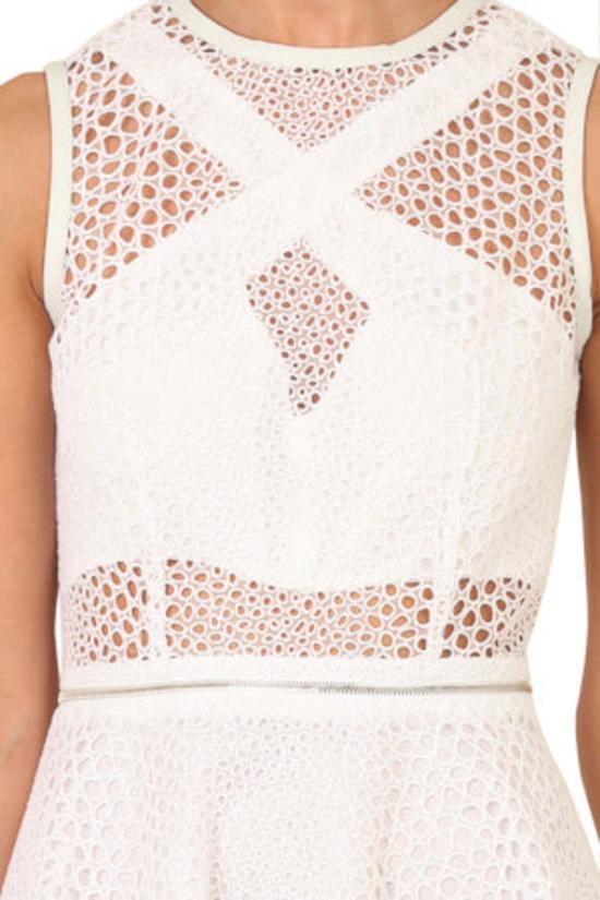  Yigal Azrouel 숏 원피스 Optic Eyelet Dress Optic White - YIGAL AZROUEL