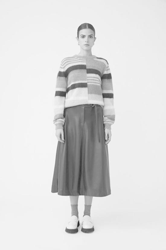  Suncoo 롱 스커트 선쿠 플로이드 스커트 누아르