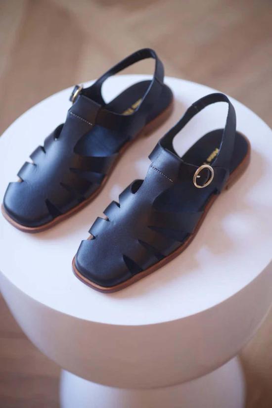  Anne Thomas 샌들 앤 토마스 해크니 샌들 블랙 - OTHER BRANDS