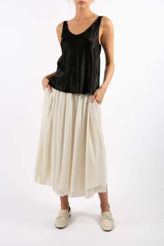  amannna 민소매 티셔츠 아마나 새틴 탱크 블랙