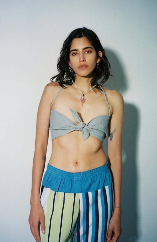  마리암 나시르 자데 브라 Maryam Nassir Zadeh 포장 도로 피나 탑