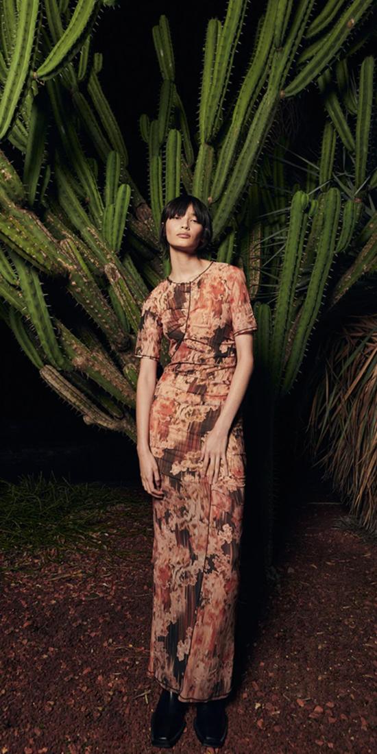  백앤브릿지 롱 원피스 Bec + Bridge Averil Tee Maxi Dress Glitch Floral - BEC + BRIDGE