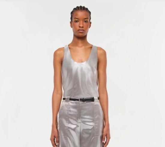  심카이 민소매 티셔츠 카마리 U 넥 탱크 실버 - SIMKHAI