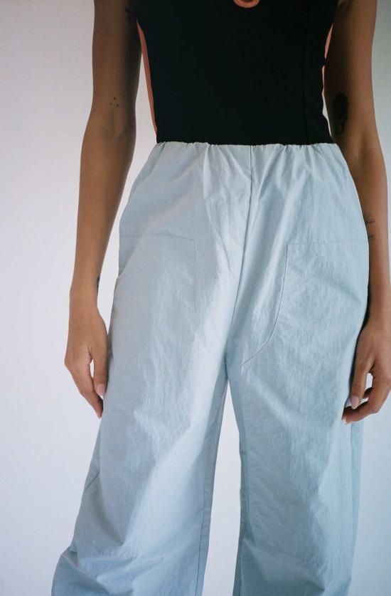  패리스 조지아 스트레이트 팬츠 파리 조지아 서브틀 코쿤 트랙 팬츠 블루 - PARIS GEORGIA