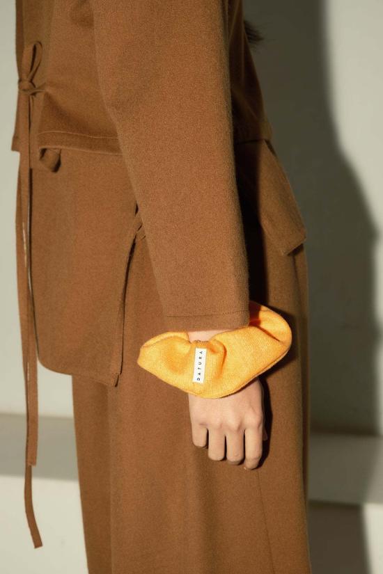  다두라 헤어 액세서리 다투라 보일드 울 스크런치 탠저린