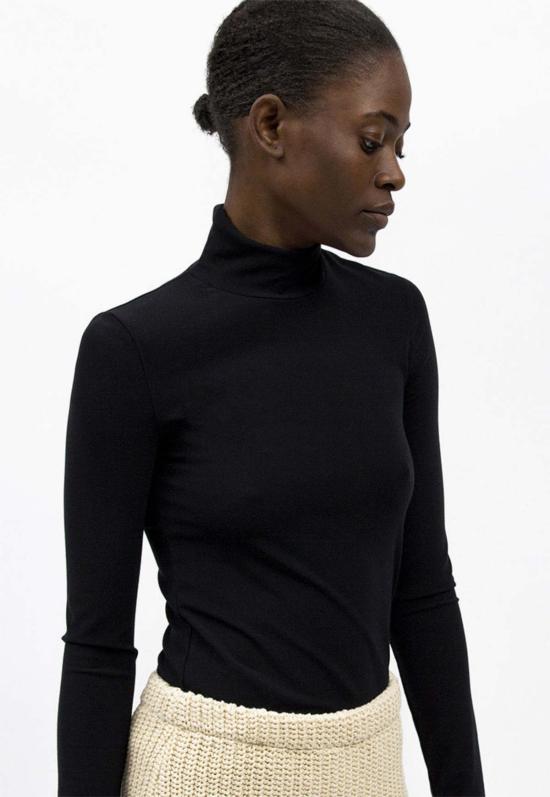  .blacktogrey 긴팔 티셔츠 .블랙투그레이 시티탑 블랙