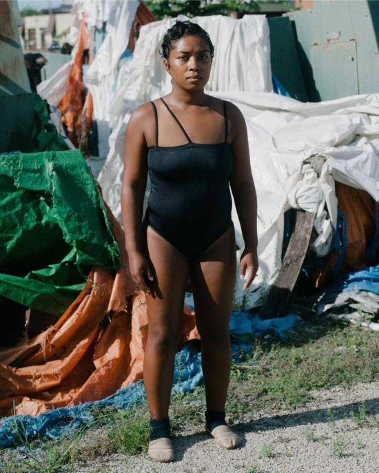  베이스레인지 원피스 수영복 Baserange Nida 수영복 블랙 - BASERANGE