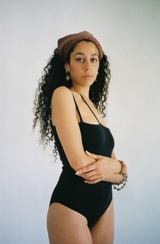  베이스레인지 원피스 수영복 Baserange Nida 수영복 블랙 - BASERANGE