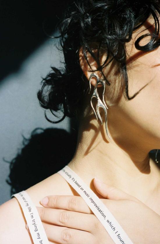  베이스레인지 숏 원피스 베이스렌지 언다이드 헴 슬립 드레스 화이트 - BASERANGE