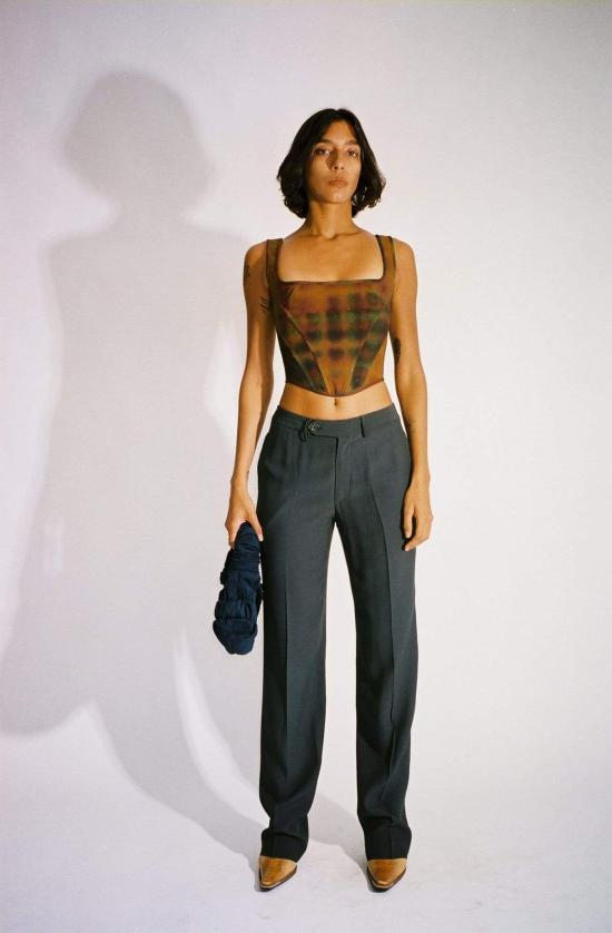  프리스카베라 스트레이트 팬츠 로우 라이즈 수트 팬츠 차콜 - PRISCAVERA