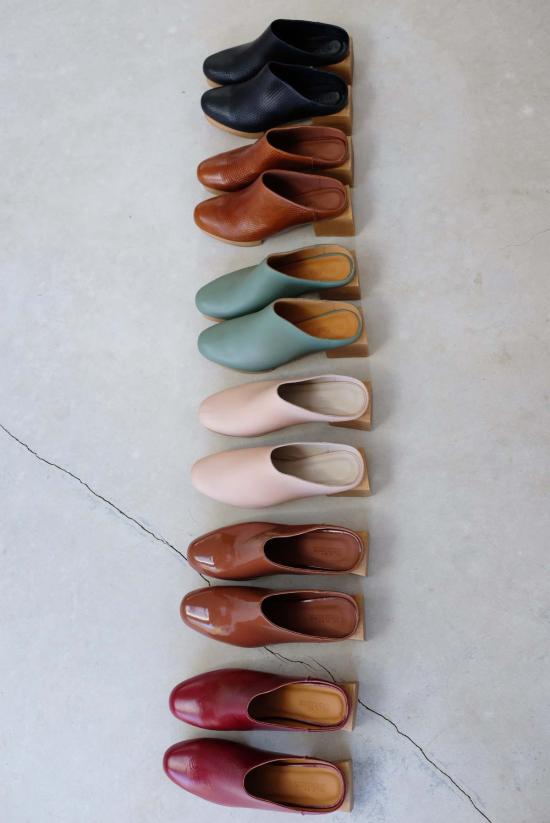  베클리나 뮬/슬리퍼 Beklina Matisse 플랫폼 뮬 블랙 - BEKLINA